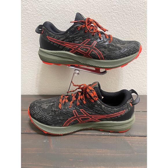 Asics Fuji Lite 3 \'Mantle Green Cherry Tomato\' 1011B467 300 Running Trail Shoes main image 9